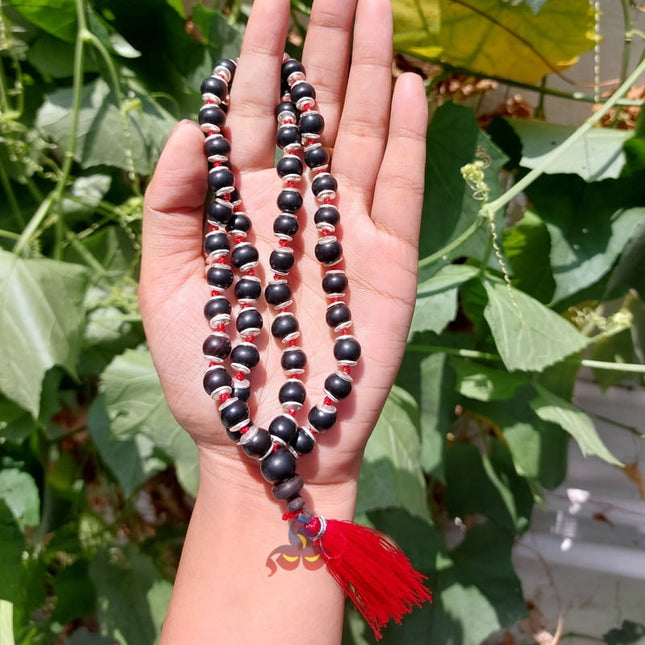 Karungali Malai or Karungali Garland