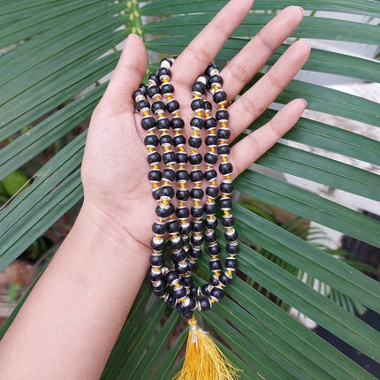 Karungali Malai or Karungali Garland