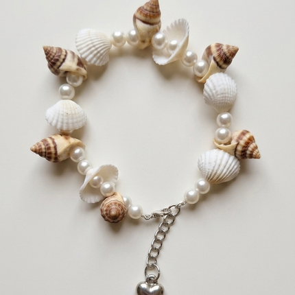 Bracelet collection